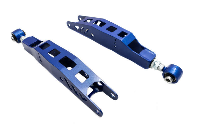 Megan Racing Rear Lower Control Arm (01-07 Lexus GS430)