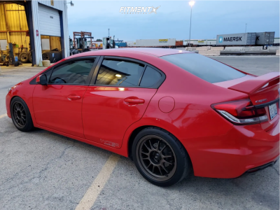 2013 Honda Civic Si with 17x9 Konig Hypergram and Falken 235x40 on