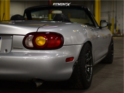 1994 Mazda Miata Base with 15x8 XXR 527 and Toyo Tires 225x45 on ...