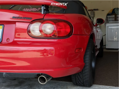 2004 Mazda Miata Mazdaspeed with 15x8 Konig Hexaform and Nitto 205x50