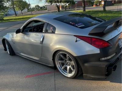 2003 Nissan 350Z Performance with 19x9.5 Work Emotion T7r 2p