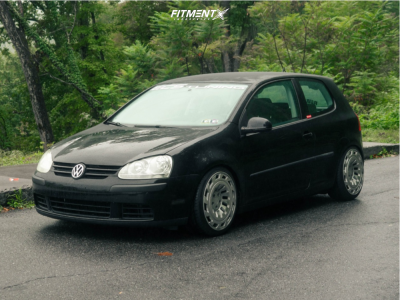 2009 Volkswagen Rabbit S with 18x8.5 Radi8 R8t12 and Hankook 205x40 on ...