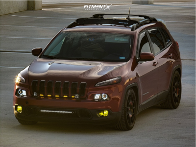 2014 Jeep Cherokee Latitude with 18x8 Sparco Terra and Michelin 235x50