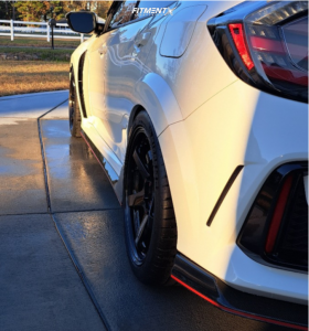 2021 Honda Civic Type R with 18x9.5 Advan Racing GT Beyond and Michelin ...
