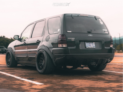 2002 Ford Escape XLT with 18x9.5 Aodhan Ds07 and Continental 255x35 on