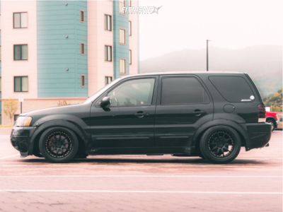 2002 Ford Escape XLT with 18x9.5 Aodhan Ds07 and Continental 255x35 on