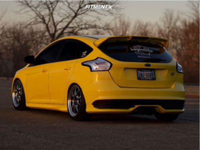 2017 Ford Focus ST with 18x8.5 Konig Countergram and Firestone 245x40