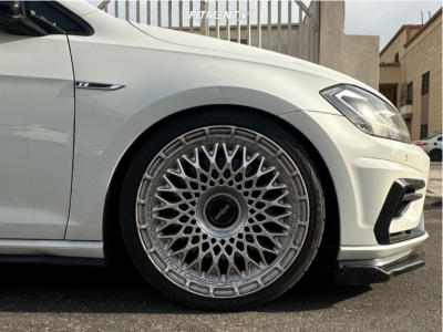2018 Volkswagen Golf R Base with 19x8.5 Rotiform Lhr-m and Nitto 235x35
