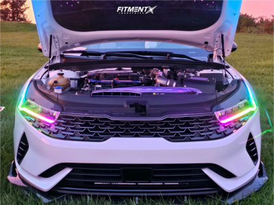 2021 Kia K5 EX with 19x8.5 XXR 577 and Vercelli 255x45 on