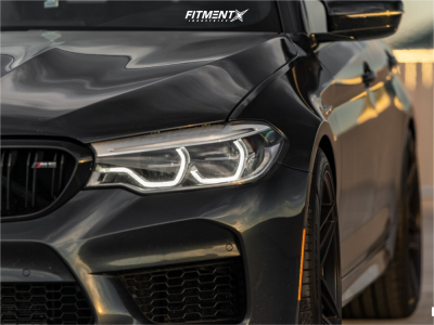 2018 BMW M5 Base with 20x10 Variant Xenon and Pirelli 275x35 on Stock