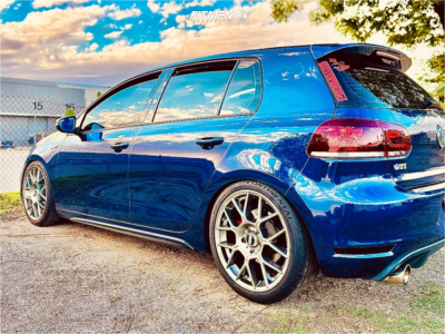 2010 Volkswagen GTI Base with 18x8 BBS Xr and Continental 225x40 on