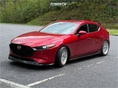 2017 Mazda 3 on 17 inch Wheels | Fitment Industries