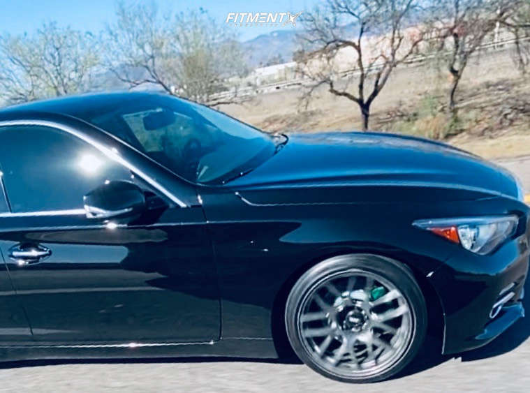 2014 INFINITI Q50 Premium with 18x8.5 XXR 530 and Nankang 225x35