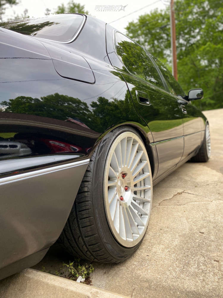 1992 Lexus LS400 Base with 18x9.5 Rotiform Indt and Hankook 235x40 on
