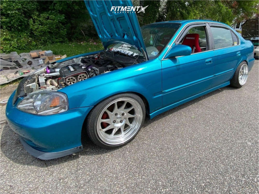 2000 Honda Civic EX with 16x9 Whistler Kr7 and Achilles 195x45 on