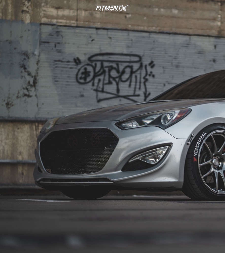 2013 Hyundai Genesis Coupe 3.8 Grand Touring with 19x10.5 ESR Sr08 and ...