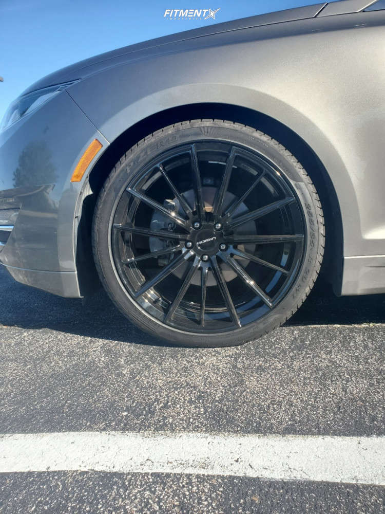 2015 Lincoln MKZ Base with 20x8.5 Vision 473 and Pirelli 255x35 on
