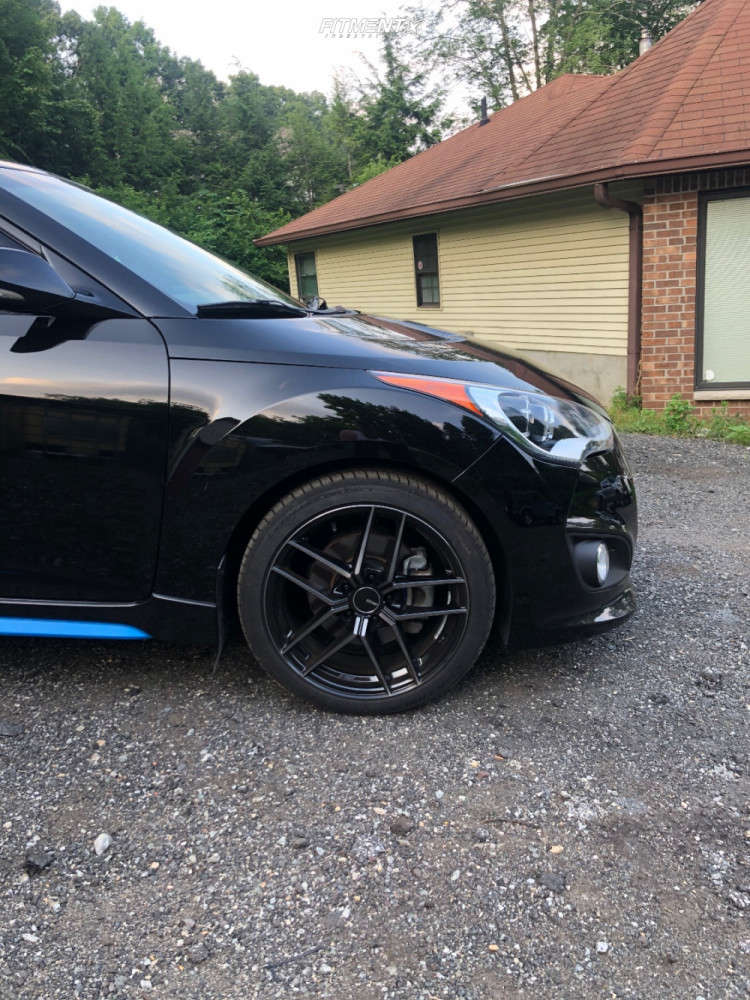 2015 Hyundai Veloster Turbo with 18x8 Enkei Ty5 and Continental 225x40