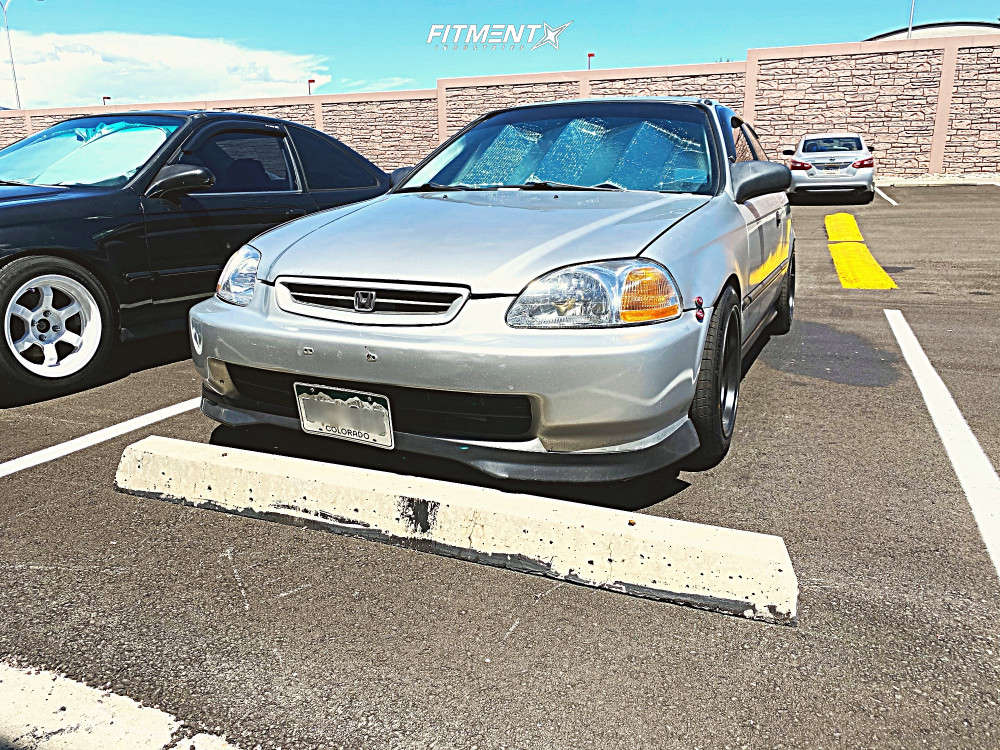 1998 Honda Civic CX with 15x8 AVID1 AV19 and Crosswind 195x50 on