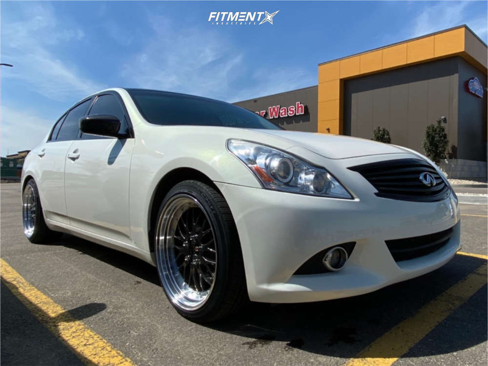 2012 INFINITI G37 X with 19x9.5 ESR Sr05 and Nexen 235x40 on