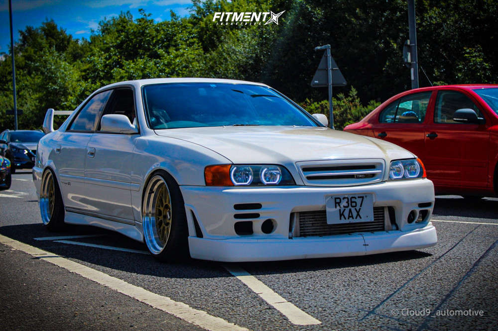 1997 Toyota Chaser Base with 18x10 XXR 521 and Jinyu 235x35 on