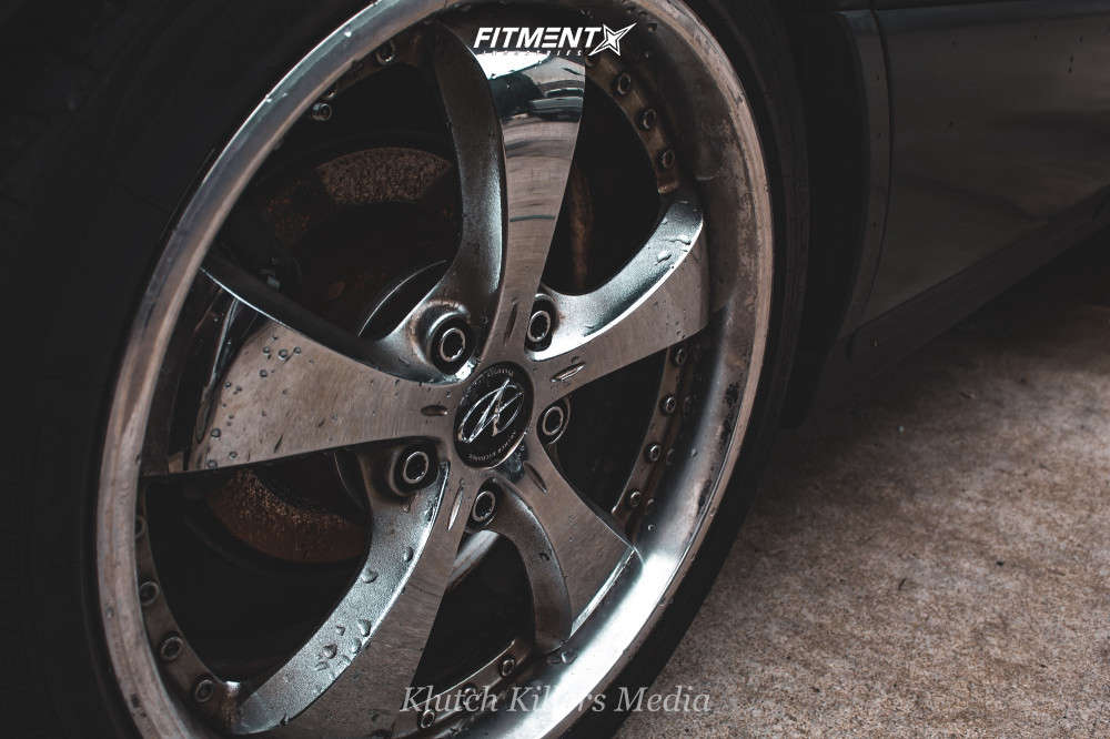 1997 Lexus ES300 Base with 18x8 Rays Engineering Arthur Exchange
