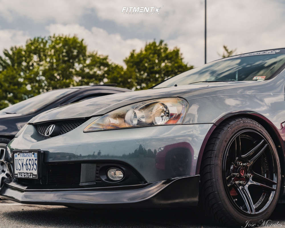 2006 Acura RSX Base with 17x9 Cosmis Racing S5r and Federal 245x40 on ...
