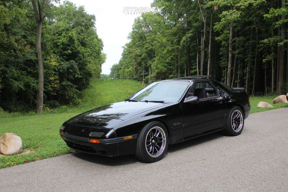 1988 Mazda RX-7 GXL with 17x8 Cosmis Racing XT-206R and Achilles
