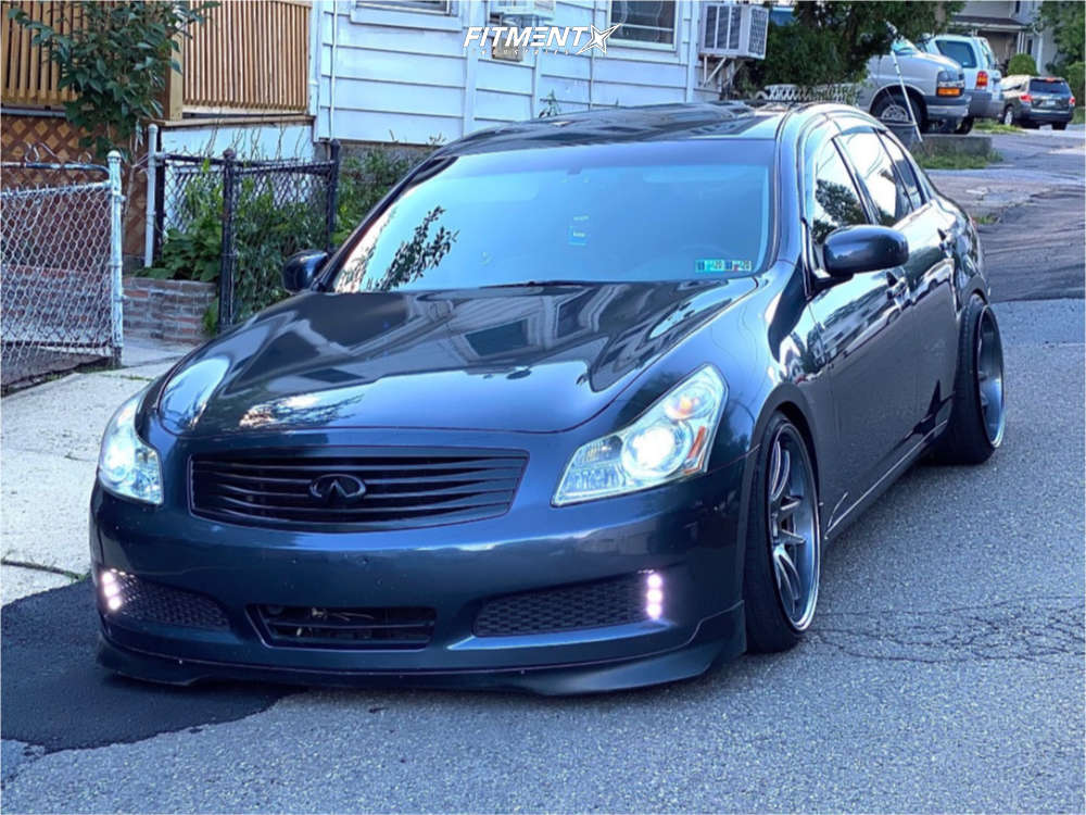2008 INFINITI G35 X with 19x9.5 Aodhan Ds02 and Achilles