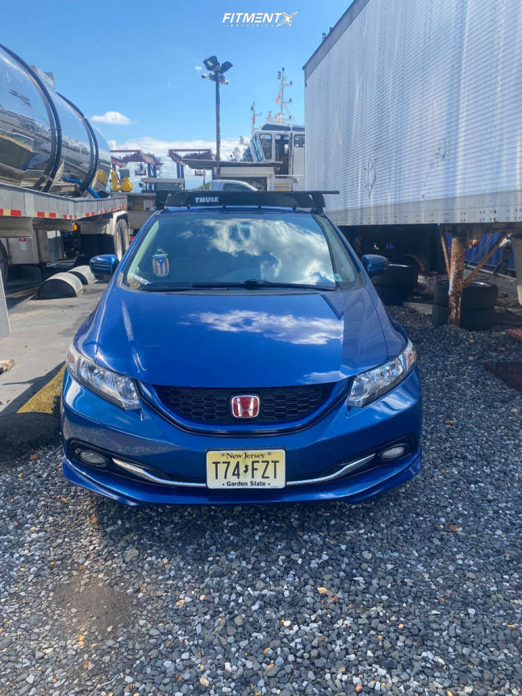 2015 Honda Civic EXL with 18x8.5 AVID1 AV32 and Hemisphere 215x40 on