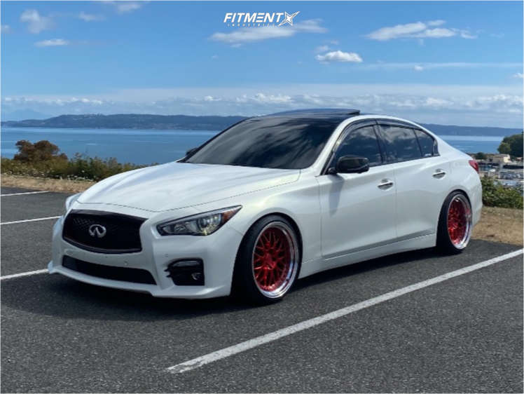 2015 INFINITI Q50 Sport with 19x9.5 ESR Sr01 and Ironman 225x35 on ...