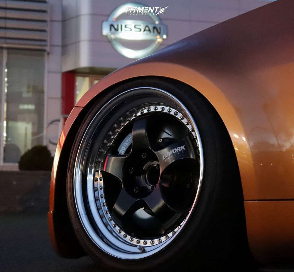 2006 Nissan 350Z Touring with 19x10.5 Work Meister S1 3p and
