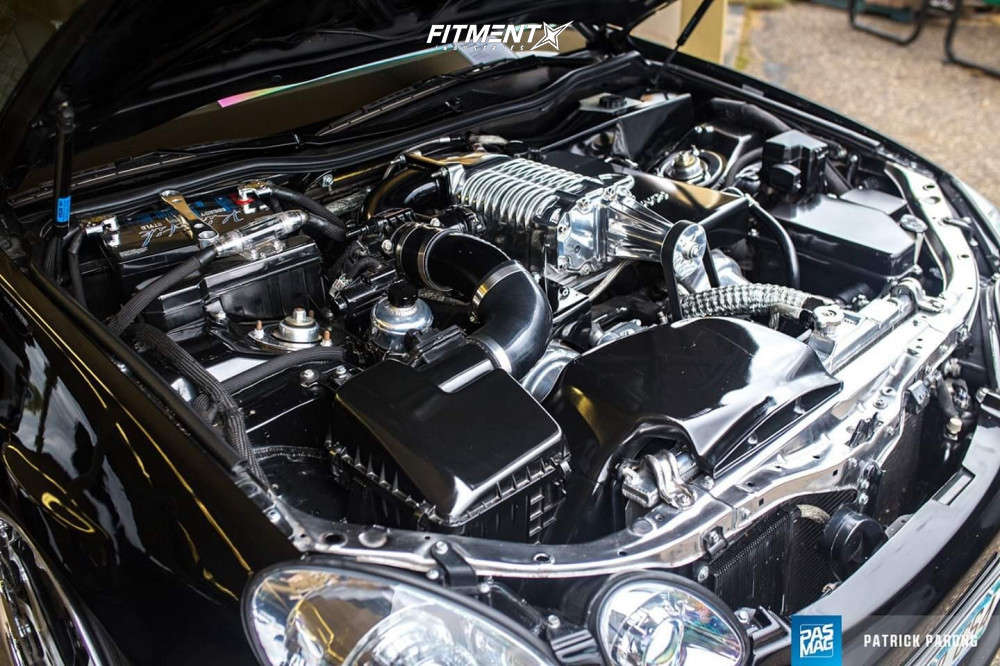 1999 Lexus GS400 Base with 19x11 Luxury Abstract Scara and Achilles