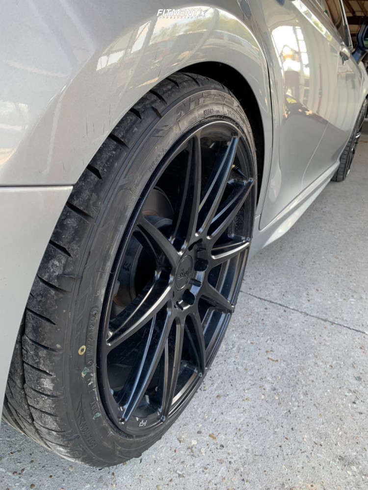 2018 Toyota Camry SE with 20x9 Niche Essen and Nitto 245x35 on