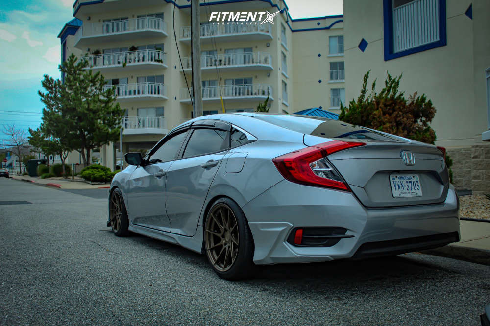 2017 Honda Civic LX with 18x8.5 Aodhan Ah09 and Nankang 225x40 on ...