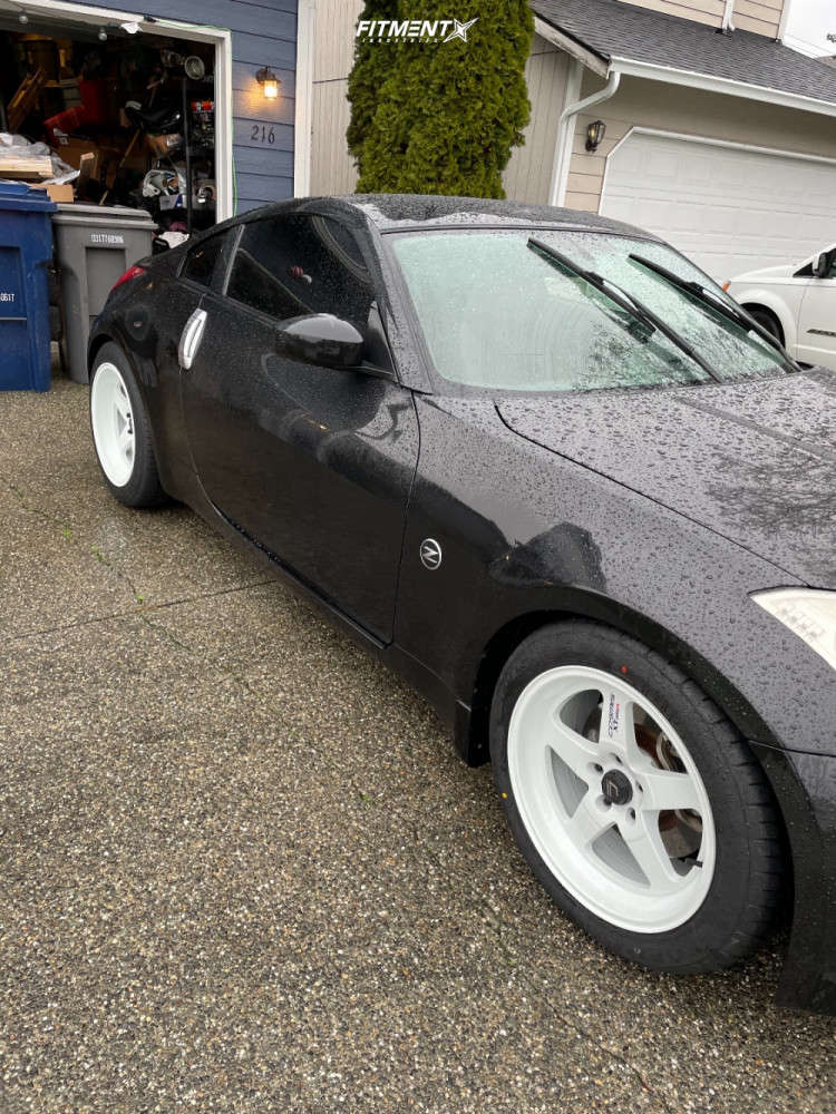 2006 Nissan 350Z Base with 18x9 Cosmis Racing Xt-005r and Toyo Tires ...
