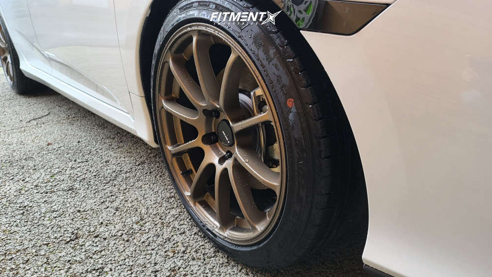 2020 Honda Civic Si with 18x8.5 AVID1 AV27 and Goodyear 235x40 on