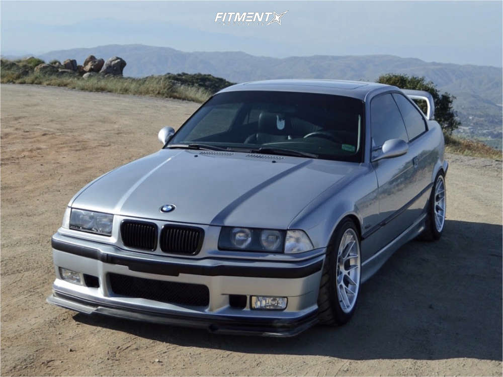 1998 BMW 323is Base with 17x9.5 Apex Arc-8 and Achilles 245x40 on