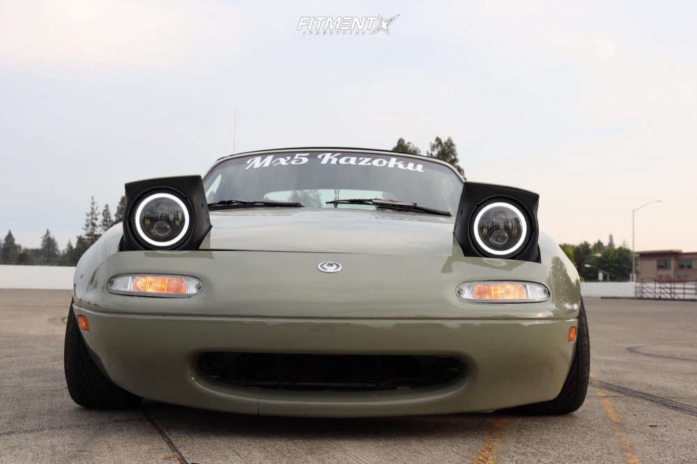 1997 Mazda MX-5 Miata Base with 15x8 Vors Vr2 and Toyo Tires