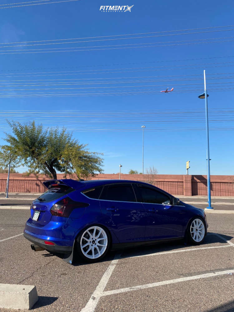 Option Lab Rims R716 Focus 2013 Ford Focus Titanium with 18x8.5 Option Lab R716 and Federal 235x45 ...