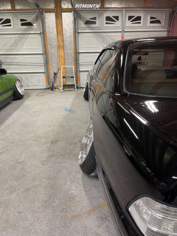 1999 Lexus LS400 Base with 18x10.5 Work Vs X9 and Accelera 215x40