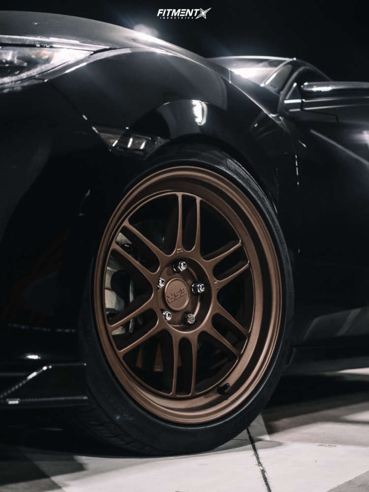 2020 Honda Civic Si with 18x8.5 ESR Sr11 and Continental 235x45 on ...