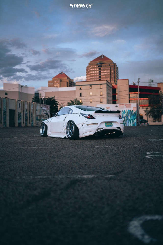 2003 Nissan 350Z Base with 19x11 Airtekk Hitomi and Nitto 275x30
