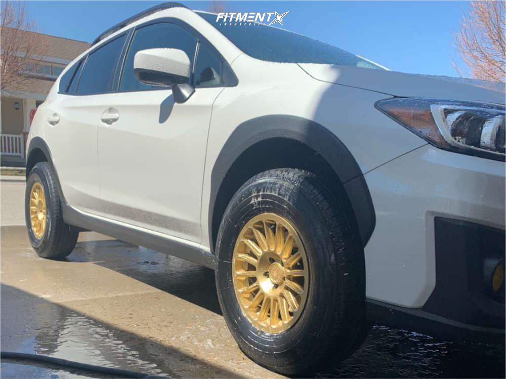 2018 Subaru Crosstrek Limited with 15x7 Motegi MR141 and Toyo