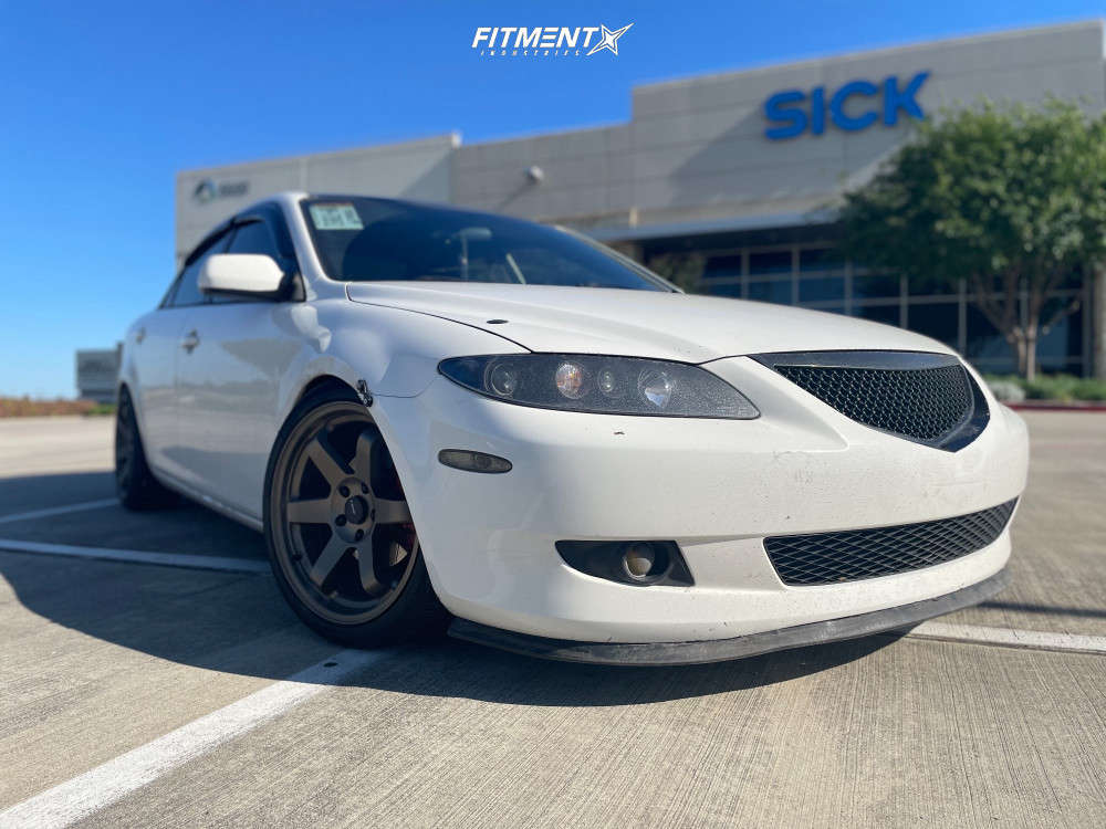 2005 Mazda 6 i with 18x8.5 AVID1 AV6 and Continental 225x40 on