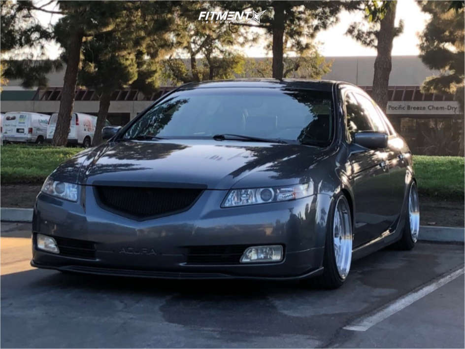 あど様5 2006 Acura TL with 18x8.5 35 Aodhan Ds05 and 235/45R18