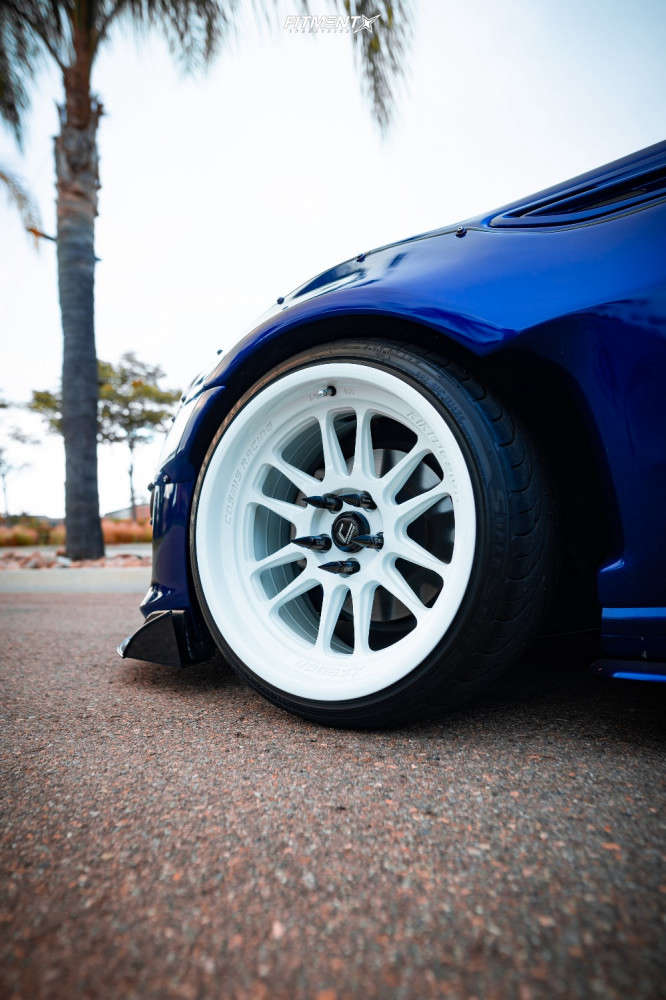 2019 Toyota 86 Base with 18x9.5 Cosmis Racing Xt-206r and Federal ...