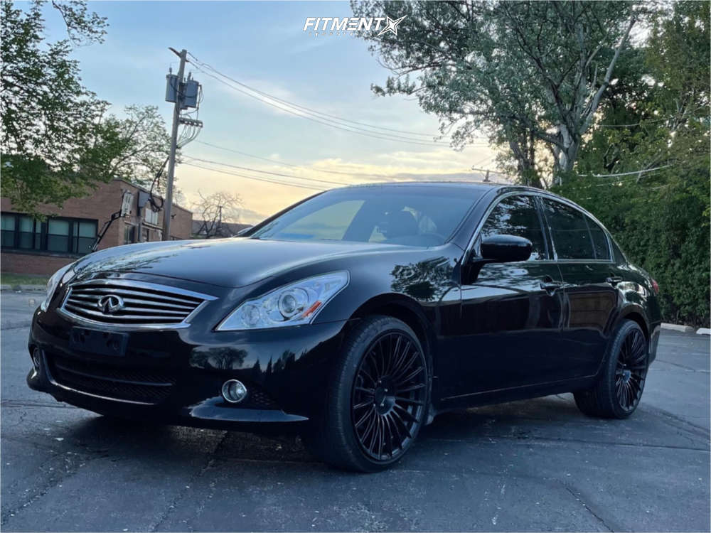 2012 INFINITI G37 X with 20x10.5 Rotiform Buc and Bridgestone 265x35 on Stock Suspension
