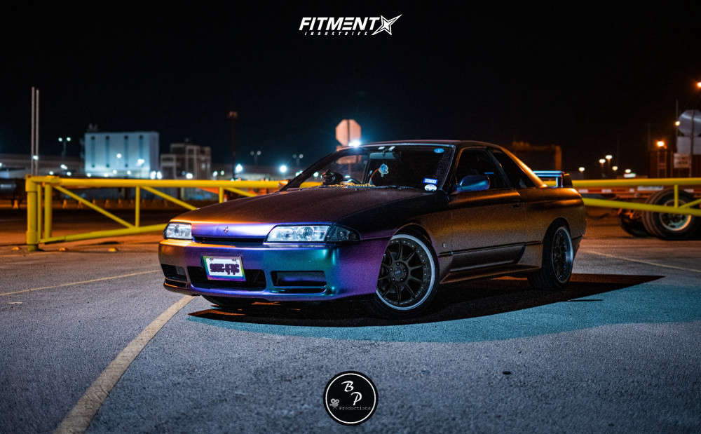 Bronze R32 1991 Nissan Skyline R32 Base with 18x9.5 ESR Cs12 and Ironman 235x40 on ...