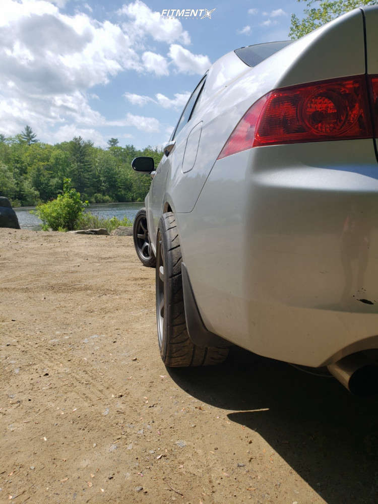 2005 Acura TSX Base with 18x9.5 Gram Lights 57dr and Bridgestone 255x40